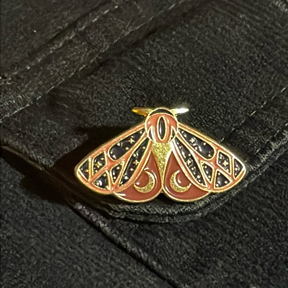Blue and Pink Moth Lapel Pin - Picture 1 of 1